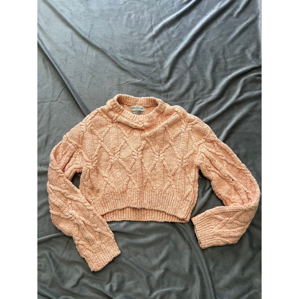 Urban Outfitters Peach Cable Knit Cropped Sweater Small